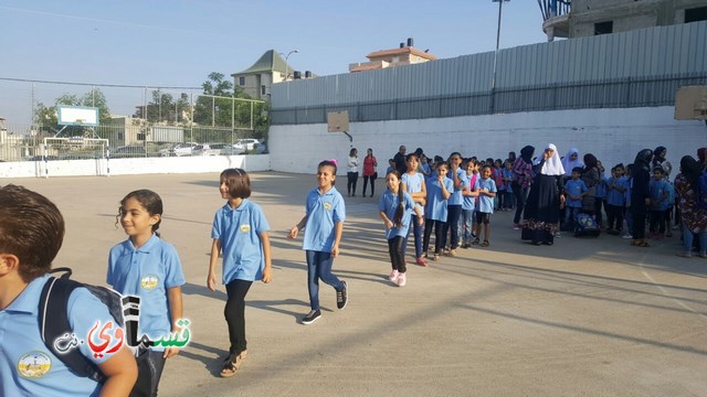  كفرقاسم- فيديو: البداية الصحيحة هي عنوان النجاح .. مدرسه جنة ابن رشد تستقبل طلابها بمراحل مدروسة وتودع حجاجها